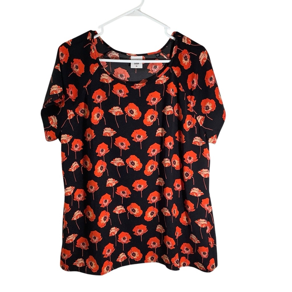 Cabi Red Floral on Black Short Sleeve Top